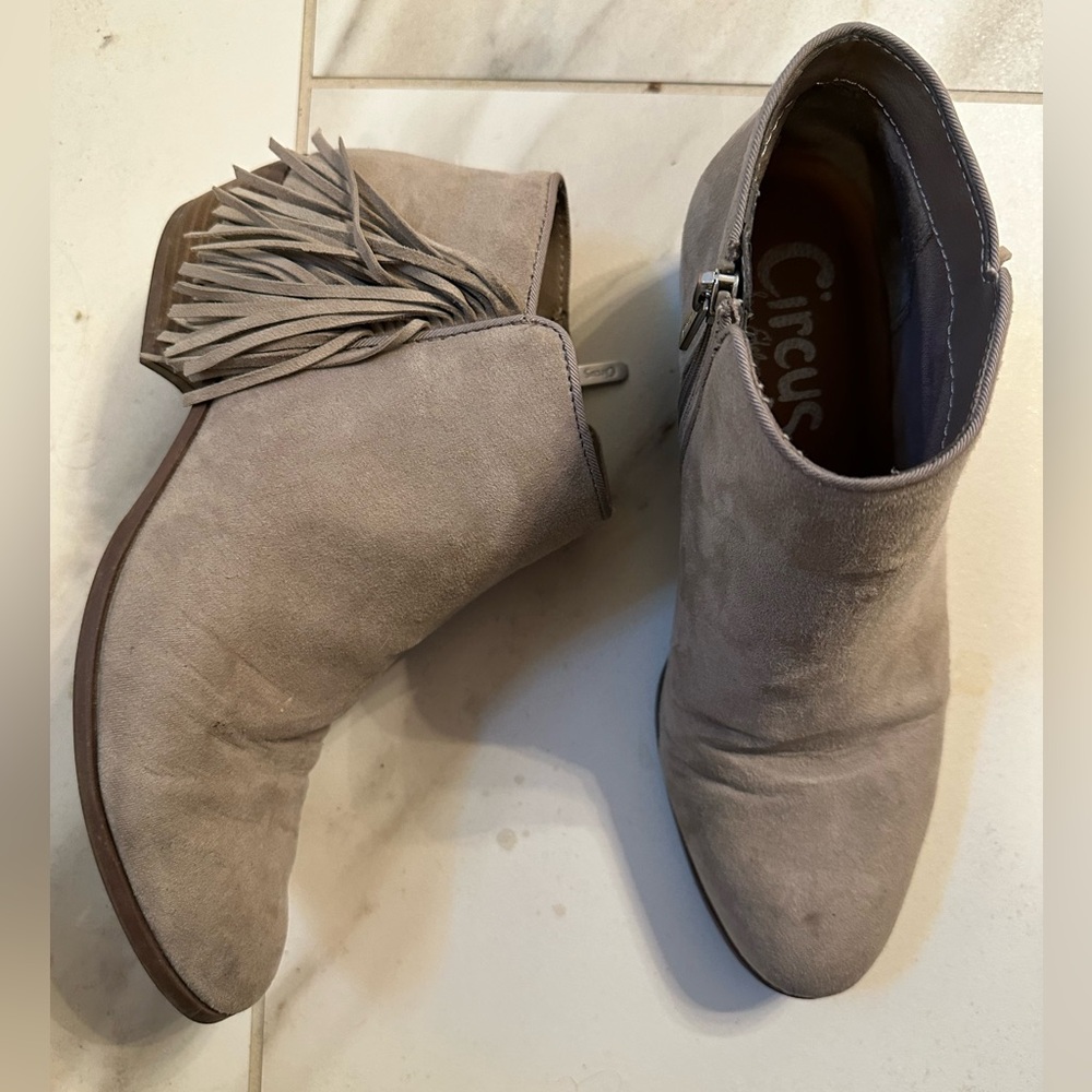 Circus by Sam Edelman | tan fringe ankle booties